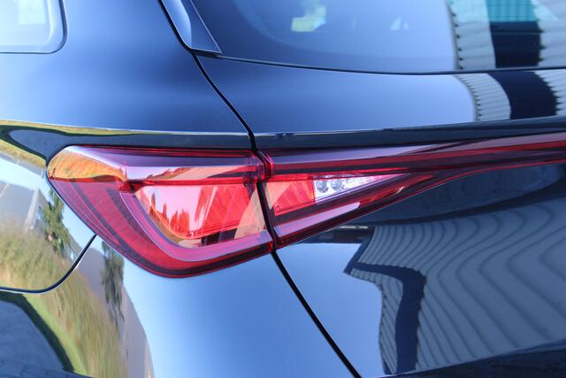 Seat LEON Sportstourer 1.4 TSI eHybrid PHEV FR | Incl. 12 maanden garantie | Adaptieve cruise control | Climate control | Stoel/stuur verwarming | DAb radio | Apple carplay/Android auto | Parkeercamera | Schuif/kantel dak |