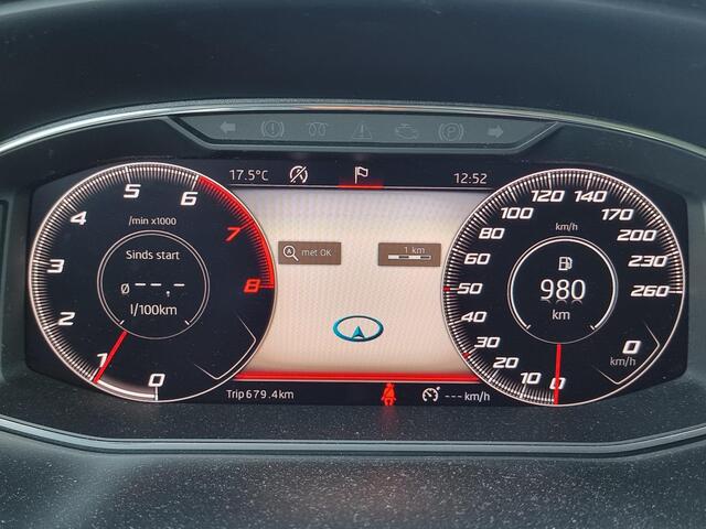 Seat LEON 1.5 TSI 130 FR Ultimate Edition | Navigatie | Parkeersensoren | Stoelverwarming |