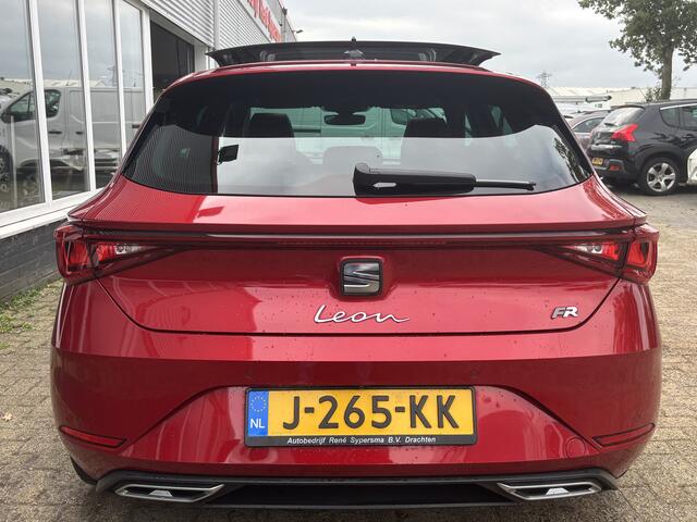 Seat LEON 1.5 eTSI FR Launch Edition | Pano | Stuur Verwarming | Stoel Verwarming | Parkeer Camera