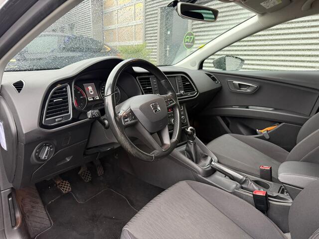 Seat LEON 1.0 EcoTSI Style Connect Navigatie Camera