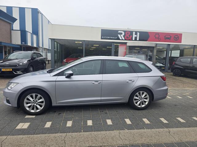 Seat LEON ST 1.0 EcoTSI Style Business Intense 5 deurs, airco, apple carplay enz