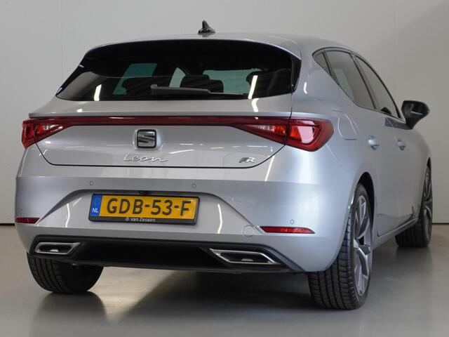 Seat LEON 1.5 eTSI FR Business Intense | Automaat | Panorama- Schuifdak | Beats Audio | Camera | Dodehoekbewaking | Rijklaarprijs