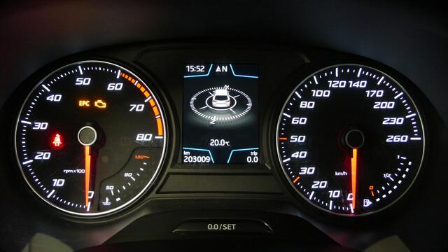 Seat LEON 1.2 TSI Style Business | Navi | Led | App connect