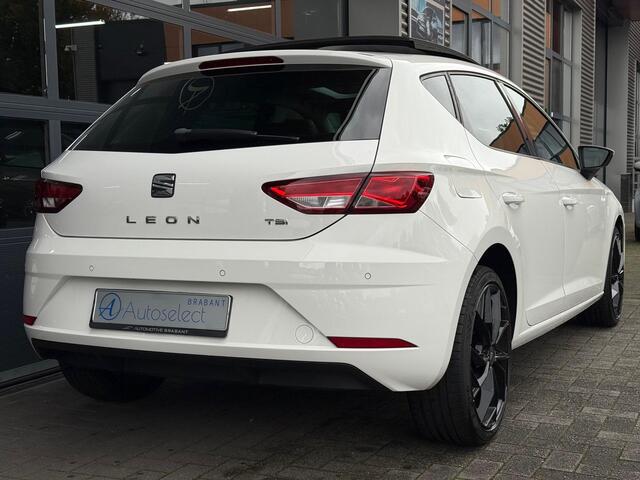 Seat LEON 1.2 TSI Excellence Pano Cruise CarPlay