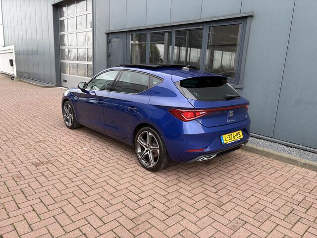 Seat LEON 1.5 eTSI 150pk DSG FR Launch Edition SCHUIFDAK/BEATS/18INCH/CAMERA/KEYLESS