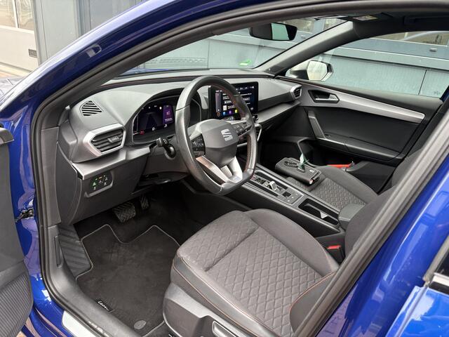 Seat LEON 1.5 eTSI 150pk DSG FR Launch Edition SCHUIFDAK/BEATS/18INCH/CAMERA/KEYLESS