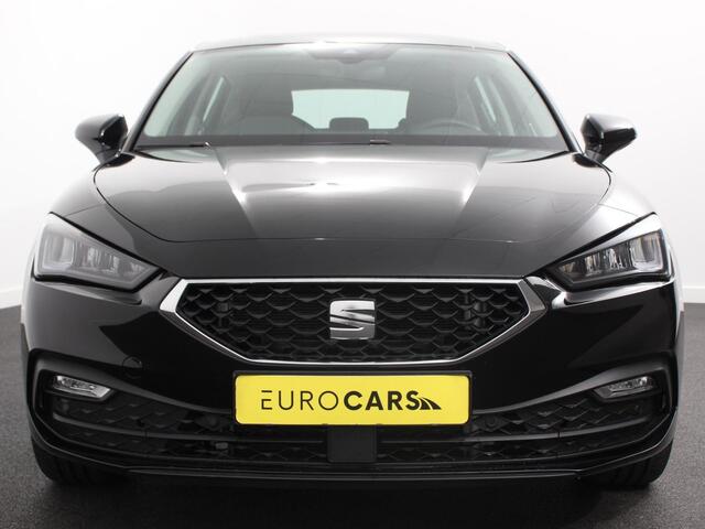 Seat LEON 1.0 eTSI 110pk DSG Style Navigatie Apple Carplay/ Android Auto Camera Parkeersensoren Stoel- en stuurverwarming Cruise Control Virtual Cockpit Climate Control