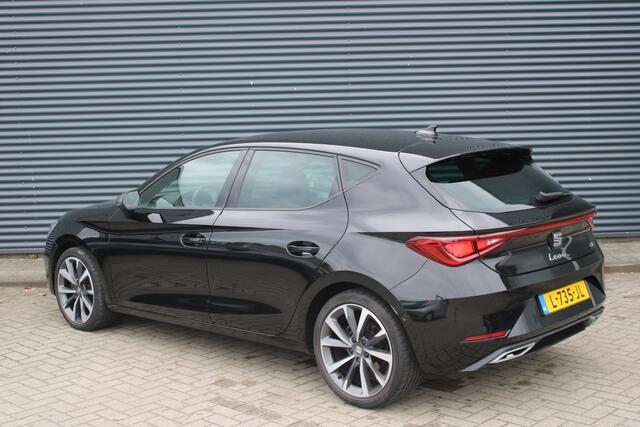 Seat LEON Sportstourer 1.5 TSI FR Virtual-Cockpit Full-Led