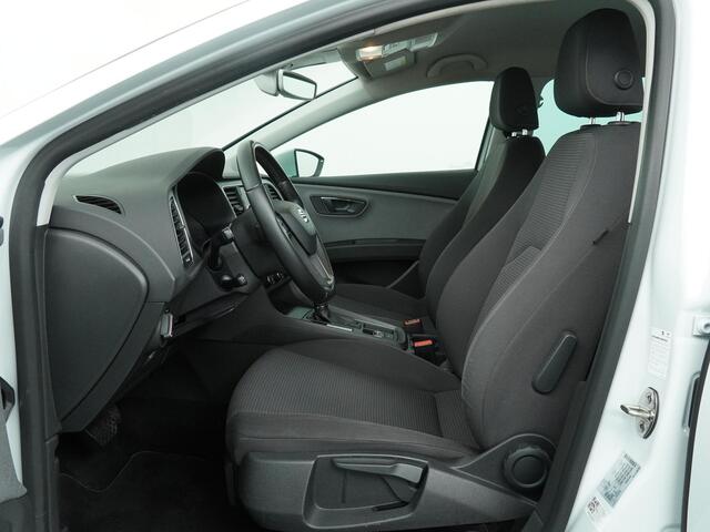 Seat LEON ST 1.0 EcoTSI Style Business Intense Automaat - Navigatie - Climate Control - Parkeersensoren