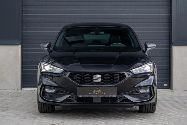 Seat LEON 1.4 TSI eHybrid PHEV FR Bus.Int. PANO CAMERA ACC CARPLAY