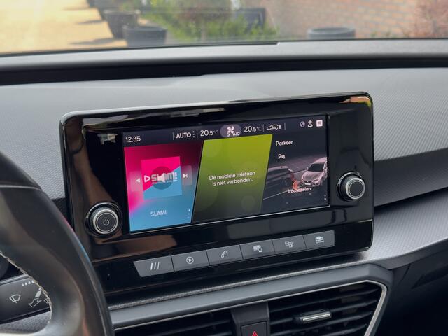 Seat LEON Sportstourer 1.5 TSI STYLE APPLE-CARPLAY PARK-ASSIST AIRCO LED LMV PDC