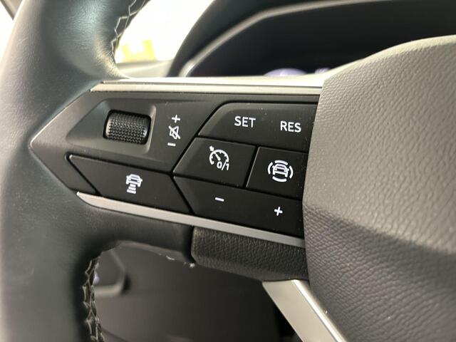 Seat LEON Sportstourer 1.0 TSI 110pk Style Business Intense · Apple/Android Car Play · Camera · Navigatie · P-Sensoren · Park Assist · 16'' Inch · Garantie t/m 10-10-2027 of 100.000km