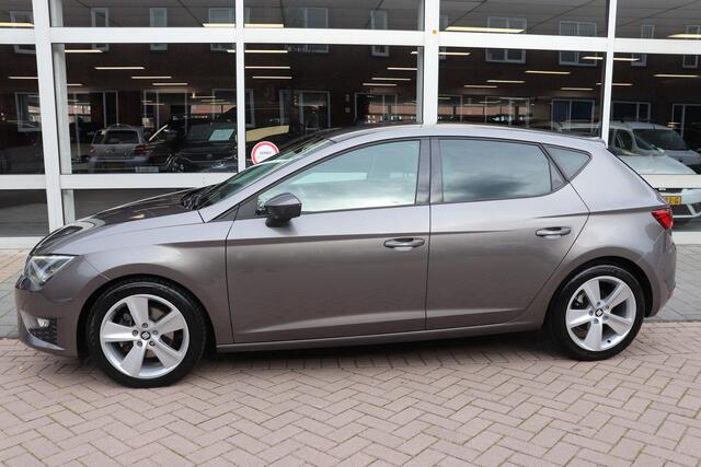 Seat LEON 1.4 EcoTSI FR Connect Dealer onderhouden, Navigatie, Full-led.