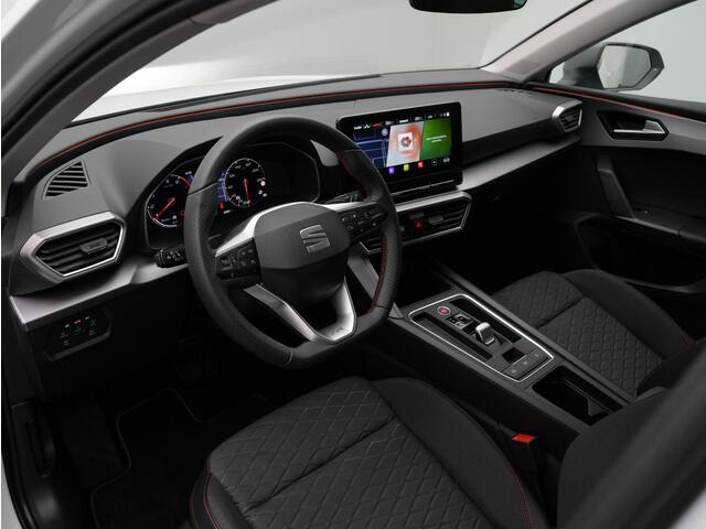 Seat LEON Sportstourer 1.5 eTSI 150 pk DSG FR Business Intense | Stuur-/stoelverwarming | Achteruitrijcamera | Navigatie