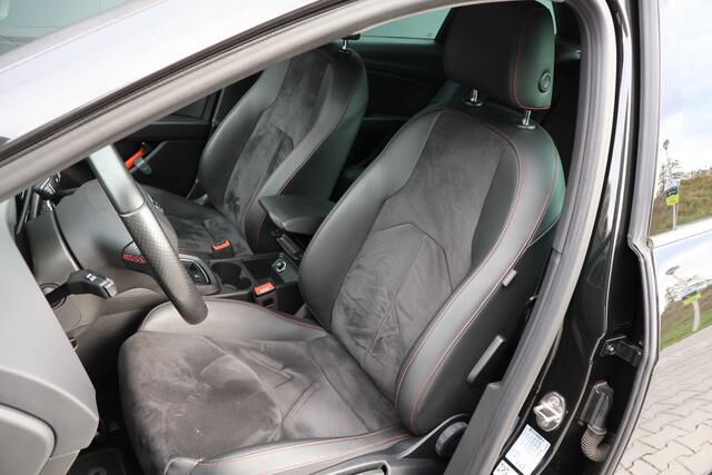 Seat LEON ST 1.5 TSI FR Ultimate Edition | Origineel NL | Camera | Beats Audio | Virtual Cockpit | Navigatie |