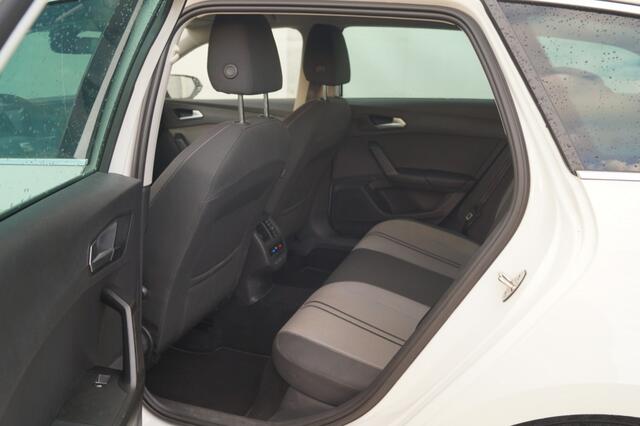 Seat LEON Sportstourer 1.5 TSI 130pk Style Launch Edition -NAVI-ECC-