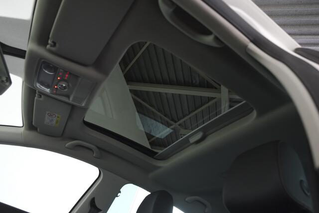 Seat LEON 2.0 TSI FR Business Intense / Opendak / Beats / LED / CarPlay / Leder