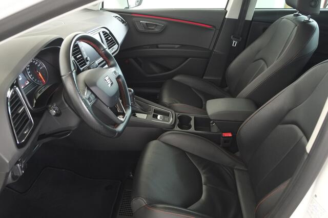 Seat LEON 2.0 TSI FR Business Intense / Opendak / Beats / LED / CarPlay / Leder