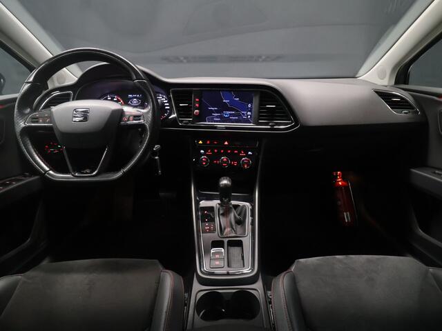 Seat LEON ST 1.4 EcoTSI FR Business Intense [APPLE CARPLAY, ANDROID AUTO, PDC V+A, CRUISE CONTROL, STOELVERWARMING, FLIPPERS, AUTOMATISCHE AIRCONDITIONING, NIEUWSTAAT]