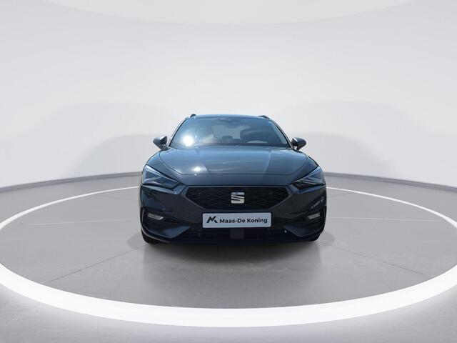 Seat LEON Sportstourer FR Business 1.5 TSI eHybrid 150kW / 204pk Stationw | Safe & Driving | Trekhaak zwenkbaar |