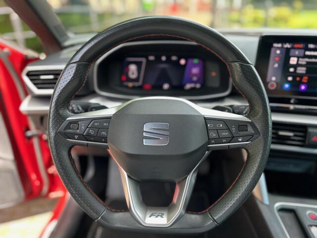 Seat LEON 1.4 TSI eHybrid PHEV FR | Camera | Adaptive Cruise | Dealer Onderhouden |