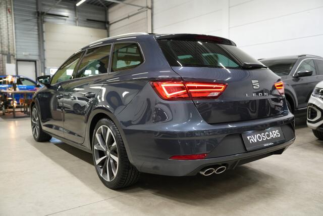 Seat LEON ST 1.5 TSI FR DSG * Pano - Camera - Beats - 18" - LED - Navi - App - DAB *