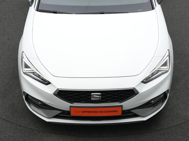 Seat LEON Sportstourer 1.0 eTSI 110 pk DSG FR Business Intense | Achteruitrijcamera | Navigatie | Adaptive Cruise | Side Assist