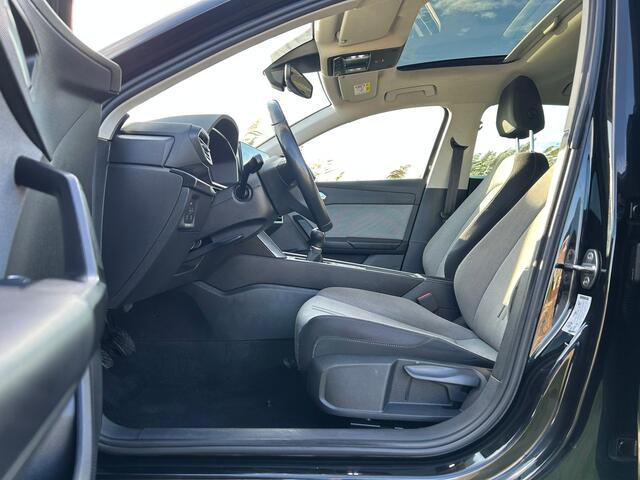 Seat LEON 1.0 TSI Style Launch Edition Panoramadak / Nieuw Model / Virtual cockpit