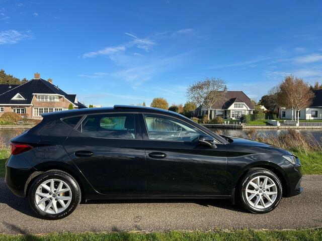 Seat LEON 1.0 TSI Style Launch Edition Panoramadak / Nieuw Model / Virtual cockpit