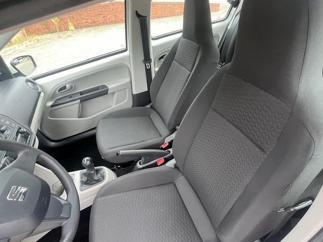 Seat MII 1.0 cruisec., airco, PDC 1 jaar Bovag garantie