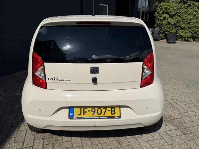 Seat MII 1.0 Mii by Mango Bj 2016 km 44.000 Apk 02-2026 Schuifdak,Luxe bekleding,Airco,14Inch