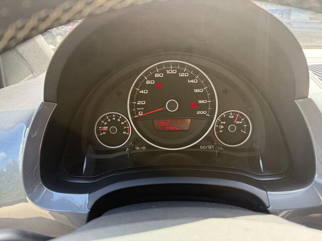 Seat MII 1.0 Mii by Mango Bj 2016 km 44.000 Apk 02-2026 Schuifdak,Luxe bekleding,Airco,14Inch