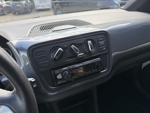 Seat MII 1.0 Mii by Mango Bj 2016 km 44.000 Apk 02-2026 Schuifdak,Luxe bekleding,Airco,14Inch