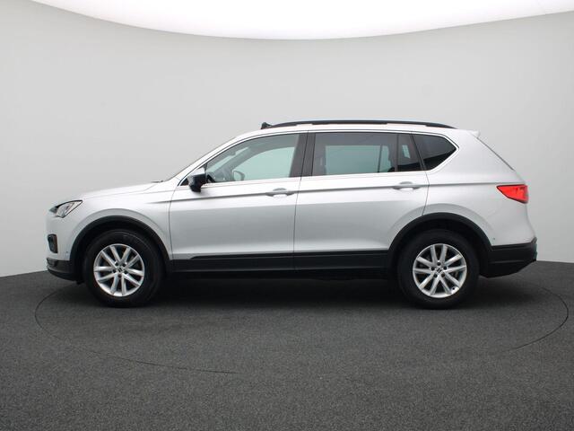 Seat Tarraco 1.5 TSI Style 7p. 150PK DSG Pano-Schuifdak, Adaptieve Cruise Controle, Beats Audio, Keyless, Side Assist, Achteruitrijcamera, Navi, Trekhaak, 17" LM Velgen