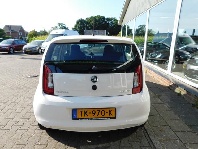 Skoda CITIGO 1.0 60PK AMBITION!! All-in Prijs! Cruise! 32000km!