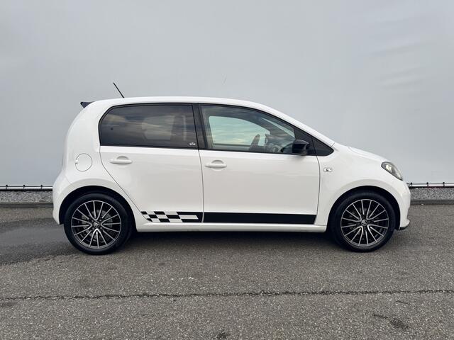 Skoda CITIGO 1.0 Greentech Style Monte-Carlo Airco, Panoramadak, Stoelverwarming, Sportstoelen