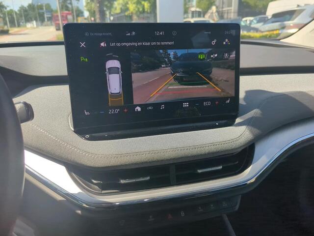 Skoda Enyaq iV 60 / Elek Zwenkbare Trekhaak / Navigatie / Camera / 19" / Warmtepomp
