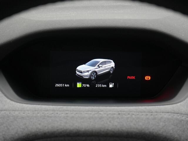 Skoda Enyaq iV 60 180 pk Selection | Achteruitrijcamera | LED koplampen | Standkachel | Adaptive Cruise Control | 19 inch