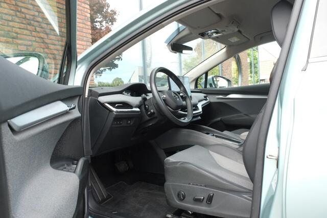 Skoda Enyaq iV 85 Selection Trekhaak, ACC, Achteruitrijcamera, El bestuurdersstoel