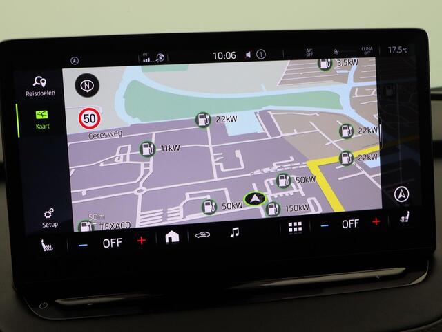 Skoda Enyaq iV 80 Founders Edition Black 204 Pk | 360° Camera | Panorama Dak | Trekhaak | Carplay | Full LED | Elektrische Achterklep | 21 Inch