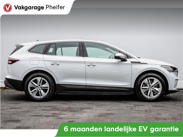 Skoda Enyaq iV 80 Trekhaak/ Stuurverwarming/ Half leer/ Navigatie/ Carplay/ Camera