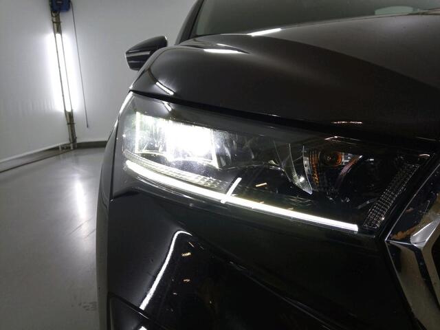 Skoda Enyaq iV 60 Warmtepomp / Trekhaak wegklapbaar / Navigatie / Camera / Comf.Stoelen