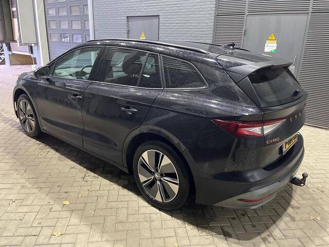 Skoda Enyaq iV 60 | Trekhaak | Camera | Getint Glas | Stoelverwarming | Apple Carplay