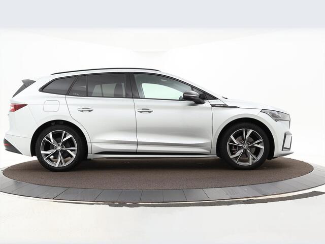 Skoda Enyaq iV 60 180pk Sportline · Camera · Keyless · Apple/Android Car Play · Navi · P-Sensoren · Elek. Achterklep · 20'' Inch ·