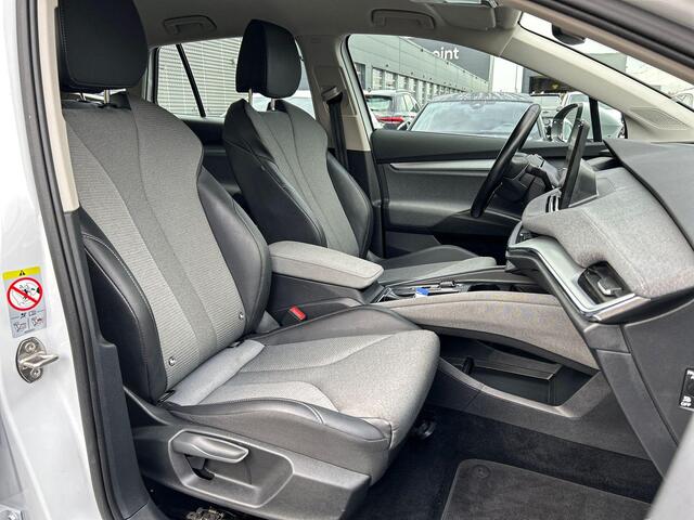 Skoda Enyaq iV 60 Automaat | Navigatie | Stoelverwarming | Camera | Cruise Controle | Parkeersensoren