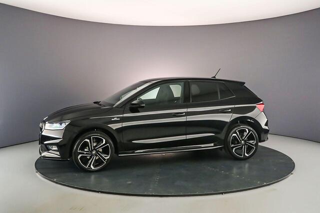 Skoda FABIA Monte Carlo 1.0 TSI 95pk Adaptive cruise control, Achteruitrijcamera, Stoelverwarming, DAB, Radio, Airco, LED verlichting, Parkeersensoren, App connect