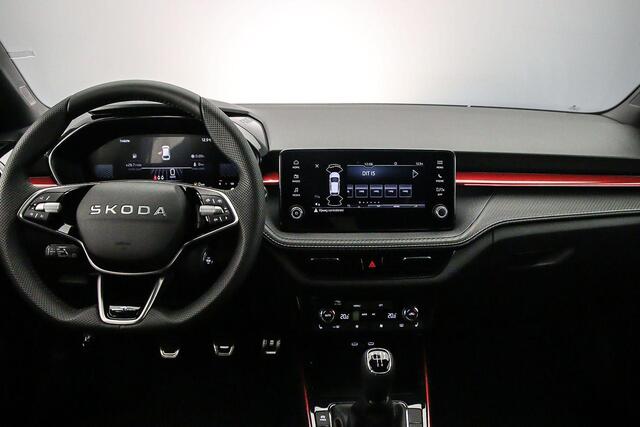 Skoda FABIA Monte Carlo 1.0 TSI 95pk Adaptive cruise control, Achteruitrijcamera, Stoelverwarming, DAB, Radio, Airco, LED verlichting, Parkeersensoren, App connect