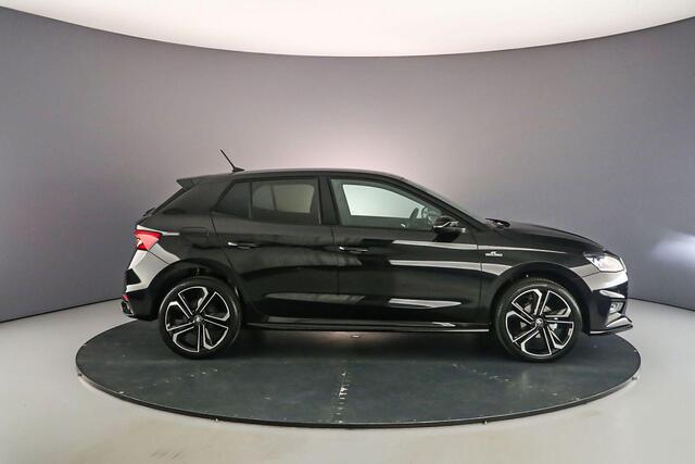 Skoda FABIA Monte Carlo 1.0 TSI 95pk Adaptive cruise control, Achteruitrijcamera, Stoelverwarming, DAB, Radio, Airco, LED verlichting, Parkeersensoren, App connect