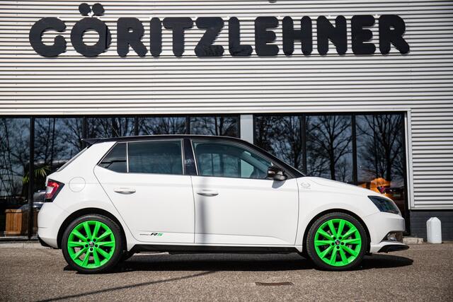 Skoda FABIA R5 1.4 TSI WRC 2 Champion 2017 | UNIEK | 1 van 1.300 | Adapt. Cruise | Stoelverw. | Camera | Keyless