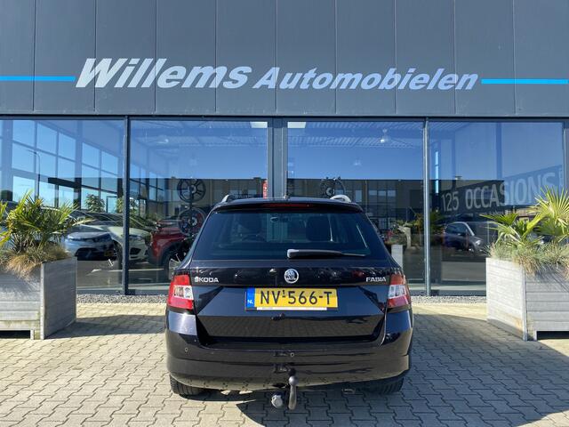 Skoda FABIA Combi 1.2 TSI Drive Trekhaak , Navigatie ,